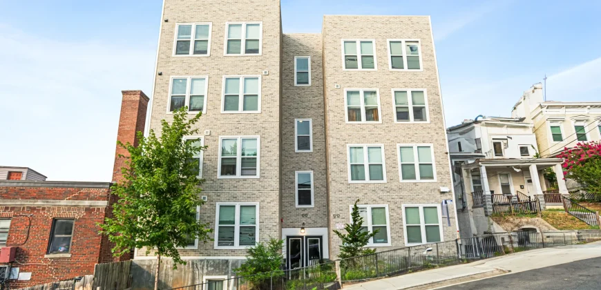 1212 Talbert St SE Unit 201