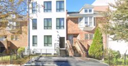 2608 University Place NW 006