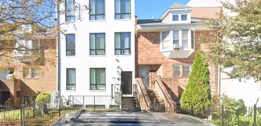 2608 University Place NW 006